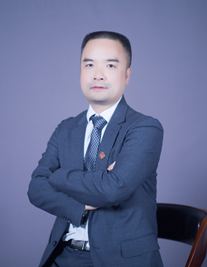 生辉律师照片